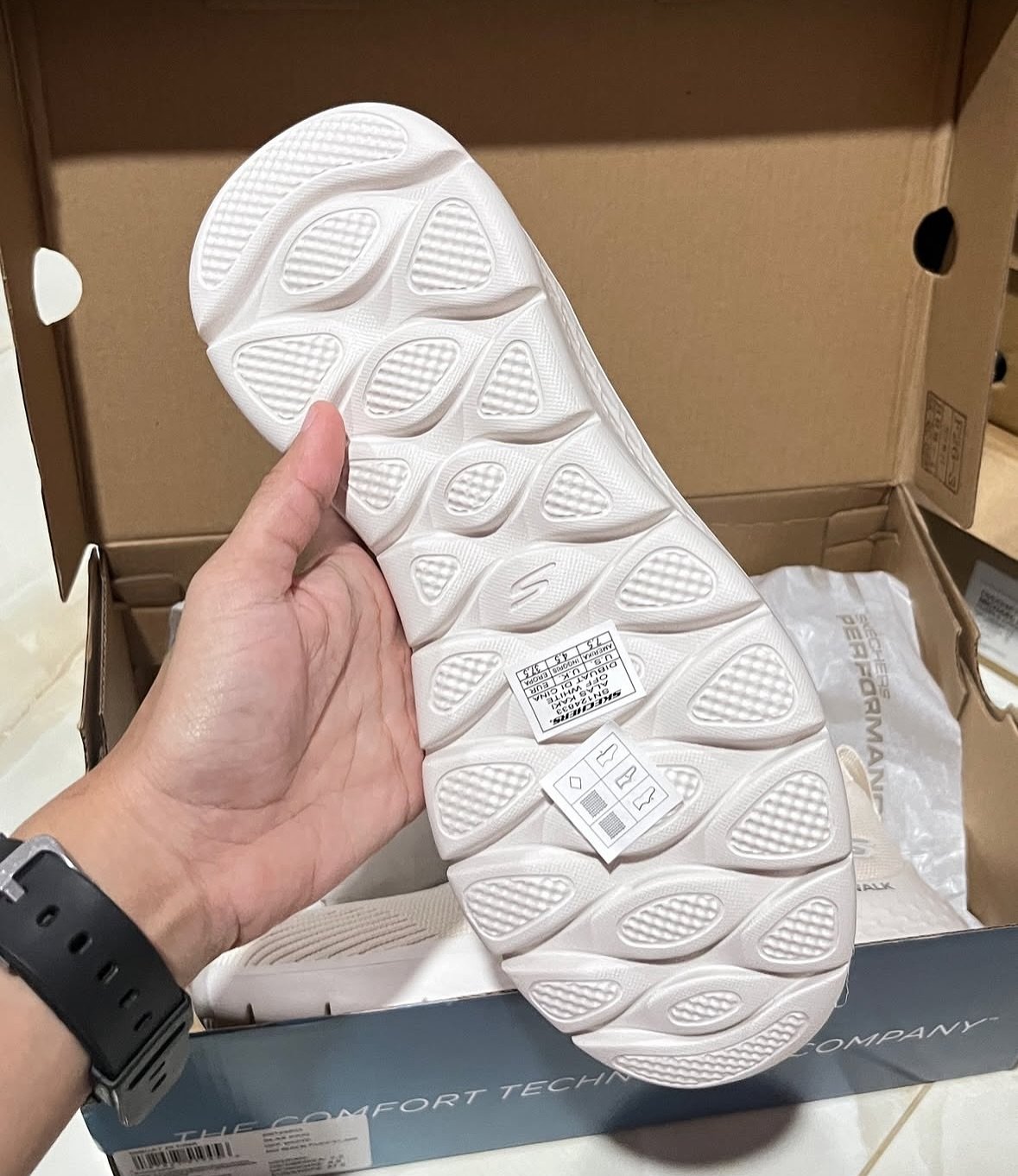 anonimostory.com_Instagram_mamita_shopper_3638077379824081973_5698013575